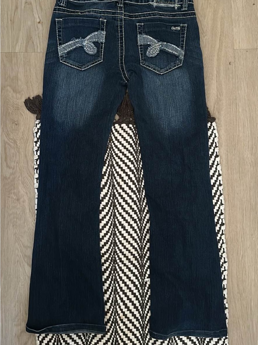 Women's Dark Blue Flared Jeans with Embroidered Back Pockets